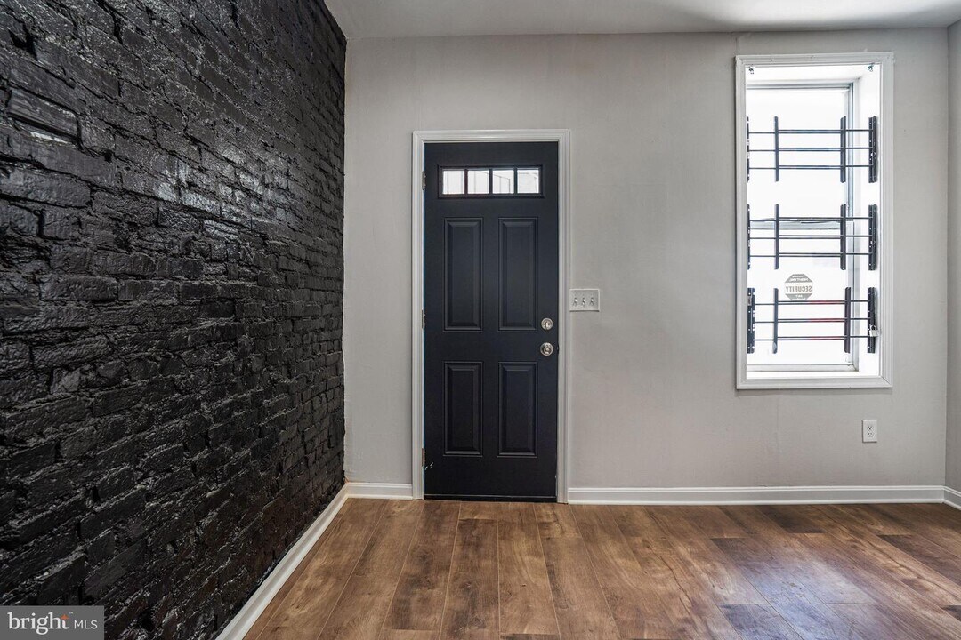 708 N Duncan St Photo