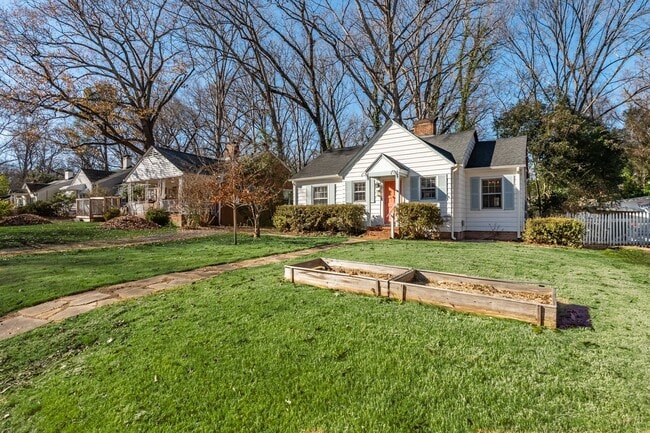 1719 Shawnee St in Durham, NC - Building Photo - Building Photo