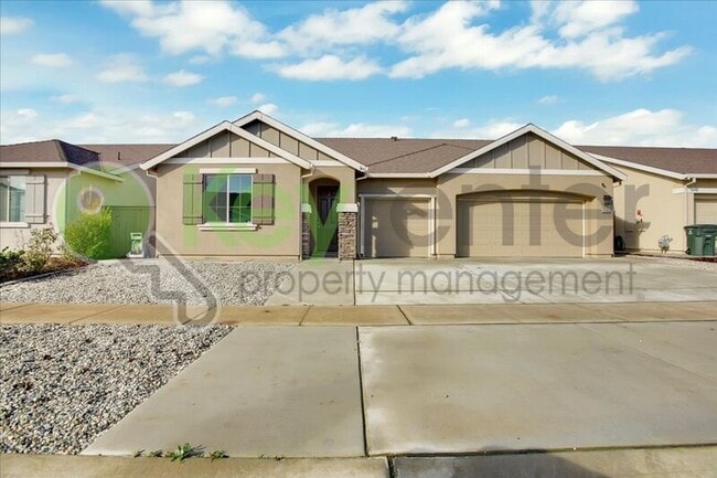 5584 Harcrest Dr in Linda, CA - Building Photo - Building Photo