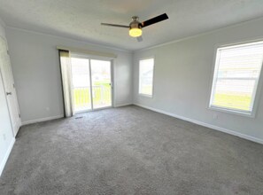 10611 Lyons Ct in Fair Haven, MI - Building Photo - Building Photo