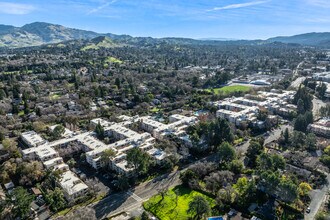 The Keys in Walnut Creek, CA - Building Photo - Building Photo