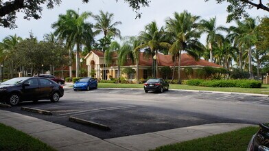 4271 San Marino Blvd in West Palm Beach, FL - Building Photo - Building Photo