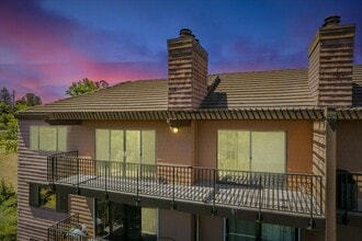 25676 University Ct, Unit University in Hayward, CA - Building Photo - Building Photo