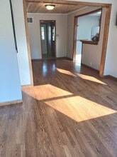 112 Hazel Ct in Island Lake, IL - Building Photo - Building Photo