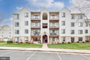 9569 Coggs Bill Dr, Unit 303 in Manassas, VA - Building Photo