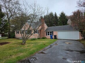 67 Wayne Rd in Groton, CT - Building Photo - Building Photo