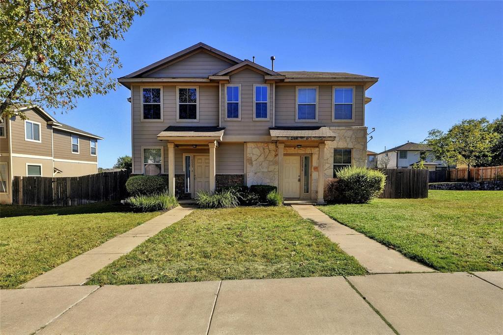 14009 Harris Ridge Blvd in Pflugerville, TX - Foto de edificio