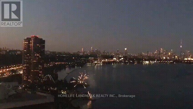 56 Annie Craig Dr in Toronto, ON - Building Photo - Building Photo