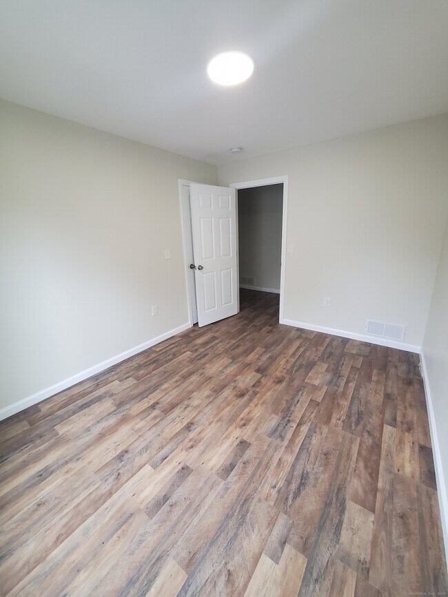 23 Silver St-Unit -1st Floor in Middletown, CT - Building Photo - Building Photo