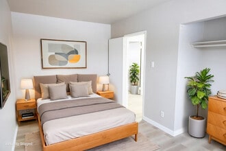 Trevella Townhomes in Calgary, AB - Building Photo - Building Photo