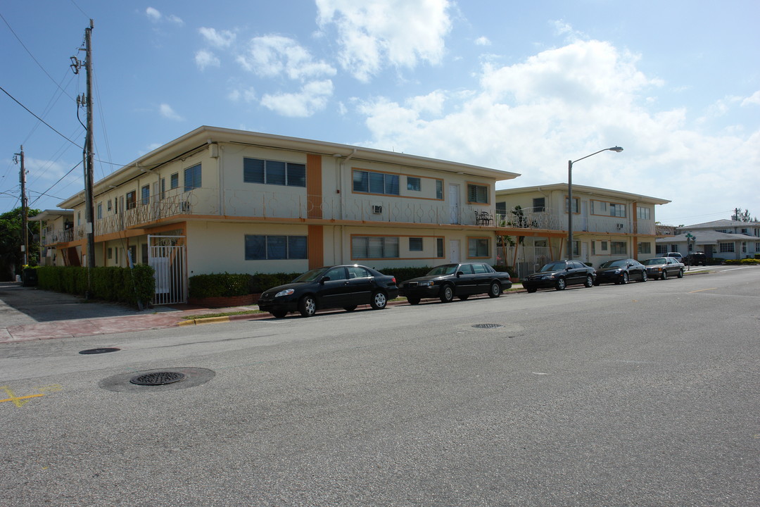 Mimo on the Beach in Miami Beach, FL - Building Photo