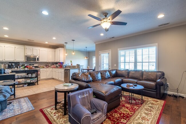 2117 Balclutha Ln in Sumter, SC - Building Photo - Building Photo