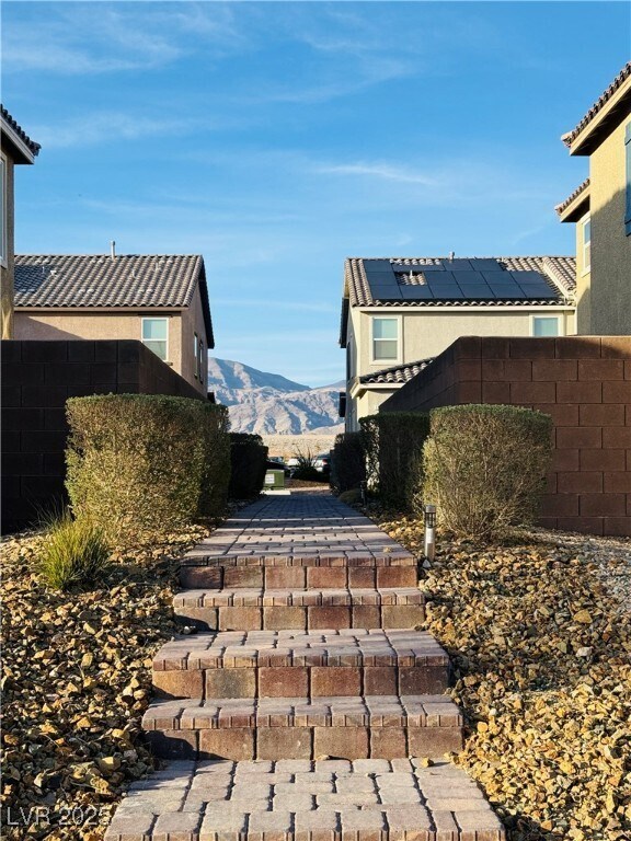 property at 1118 E Dorrell Ln