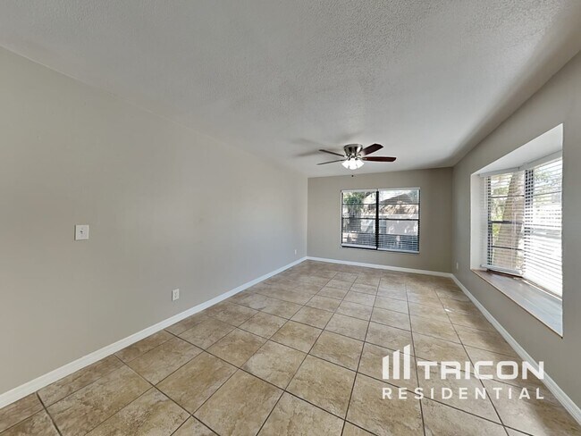 7605 S Swoope St in Tampa, FL - Building Photo - Building Photo