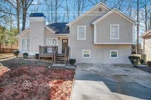 2717 Horseshoe Creek Dr in Marietta, GA - Building Photo