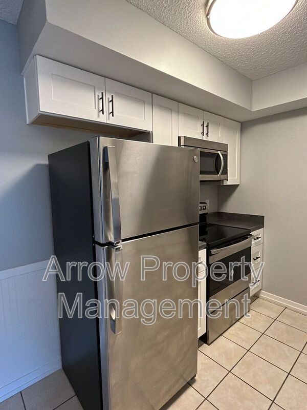 property at 3405 Holdrege St