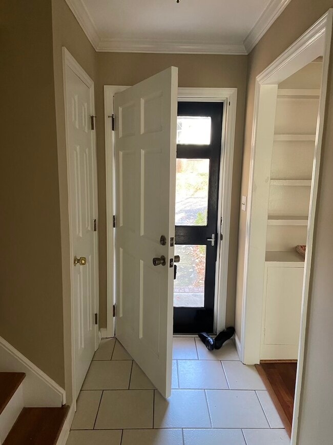 4 Holdsworth Ct in Greensboro, NC - Foto de edificio - Building Photo