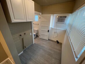 107 Los Vegas Ave in Roseville, CA - Building Photo - Building Photo