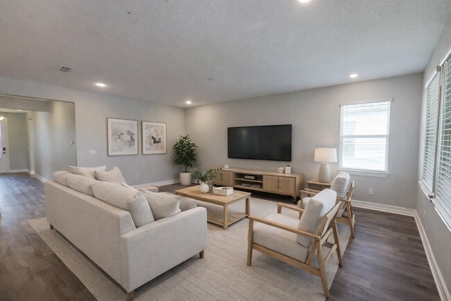 13232 Saw Palm Crk Trl in Bradenton, FL - Building Photo - Building Photo