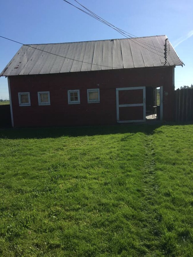 7271 Elk Grove Florin Rd in Sacramento, CA - Building Photo - Building Photo