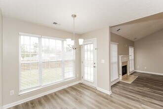 20 Tavern Green in Dallas, GA - Building Photo - Building Photo