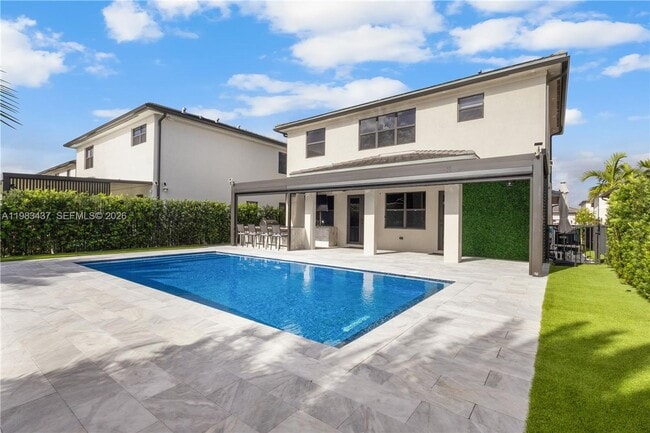 4335 SW 174th Ave in Miramar, FL - Building Photo - Building Photo