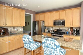 42824 Bittner Square in Ashburn, VA - Building Photo - Building Photo