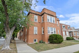 5408 W George St, Unit 2 in Chicago, IL - Building Photo