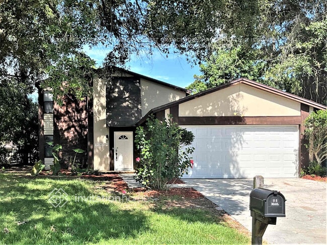property at 13055 Bent Pine Ct E