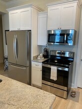 3004 Dock St in Pascagoula, MS - Building Photo - Building Photo