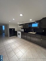 378 Park in Fairview, NJ - Building Photo