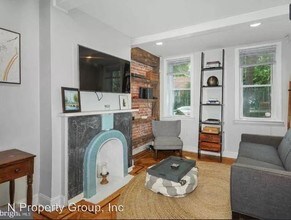 935 N 5th St in Philadelphia, PA - Building Photo - Building Photo