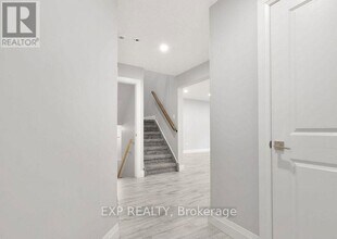 61 Vienna Rd in Tillsonburg, ON - Building Photo - Building Photo