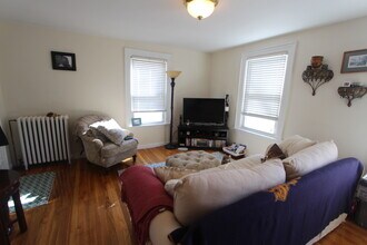 57 Putnam Ave, Unit 1 in Cambridge, MA - Building Photo - Building Photo