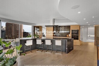 1500 SW 5th Ave in Portland, OR - Building Photo - Building Photo