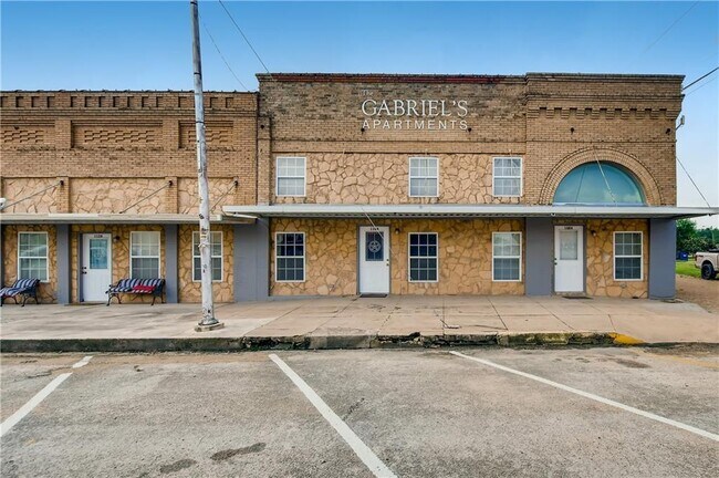 110 E Davilla St, Unit 108A in Granger, TX - Building Photo - Building Photo