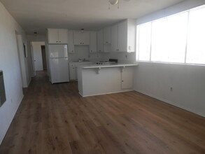 1050 Alta Ave in Landers, CA - Building Photo - Building Photo