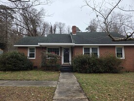 98 Stratford Rd in Jacksonville, NC - Building Photo