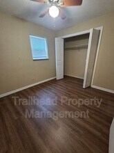 5801 Woodson Dr in Mission, KS - Building Photo - Building Photo