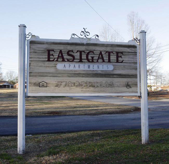 Eastgate Apartments in Newnan, GA - Building Photo - Building Photo