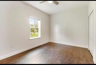 4026 SW McCandless St in Port St. Lucie, FL - Building Photo - Building Photo