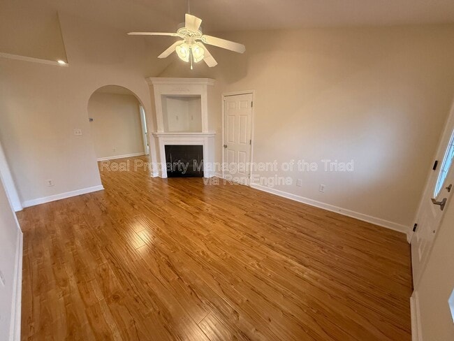 509 Denny Dr in Winston-Salem, NC - Building Photo - Building Photo