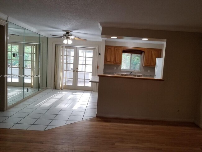 4987 SW 93rd Ave in Cooper City, FL - Building Photo - Building Photo