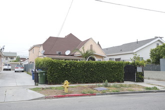 947 N Ardmore Ave in Los Angeles, CA - Building Photo - Building Photo