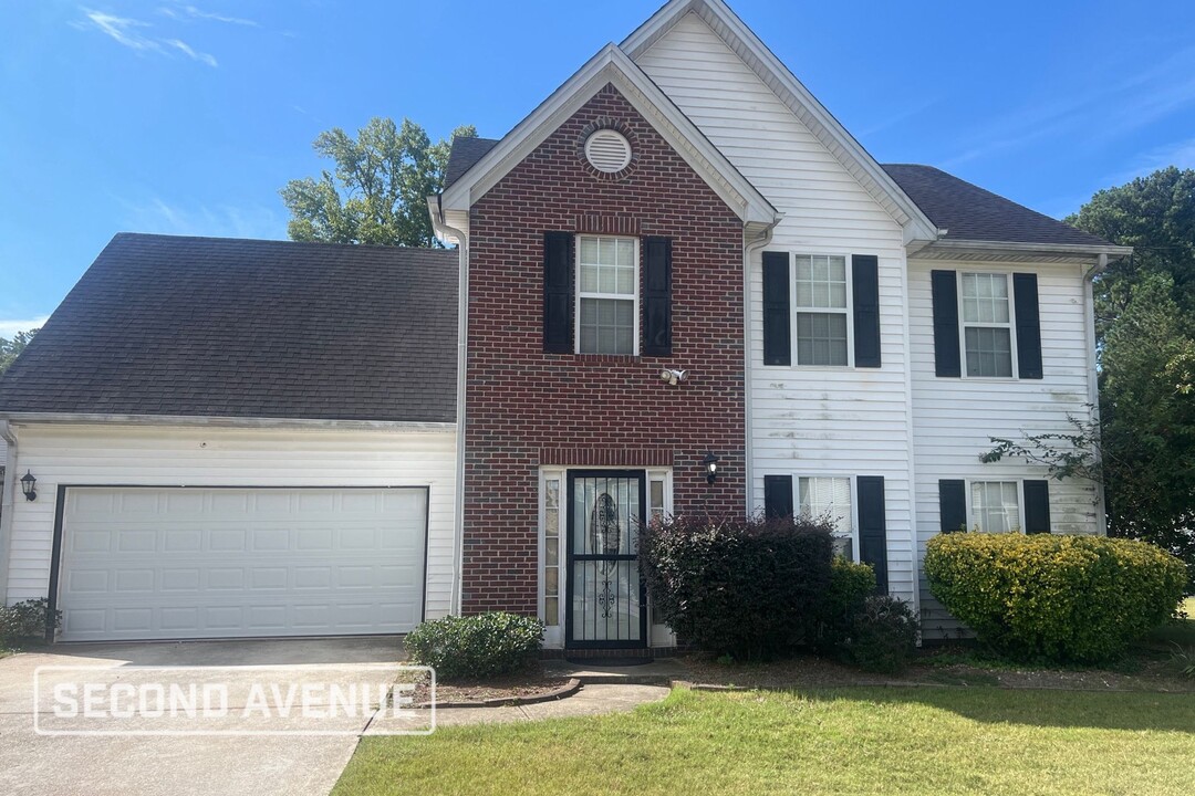 1985 Maplewood Trail in Decatur, GA - Foto de edificio