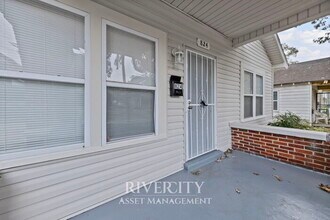 824 Carson St in Memphis, TN - Building Photo - Building Photo