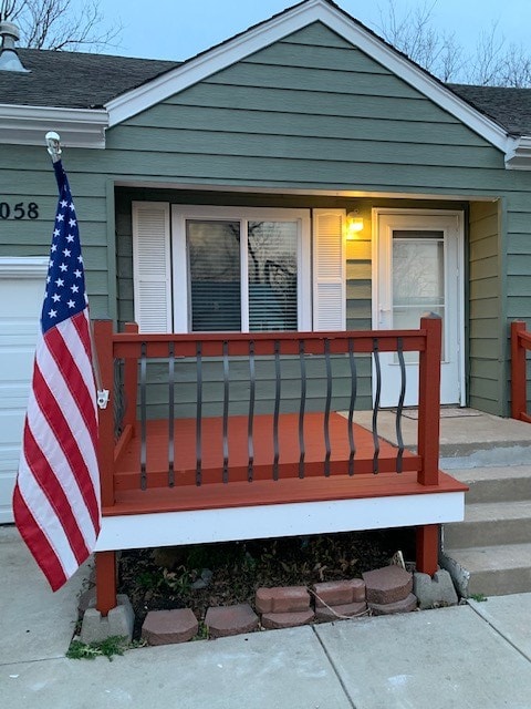 property at 2058 S Johnstone Ave