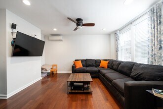 67A Columbia Ave in Jersey City, NJ - Building Photo - Building Photo