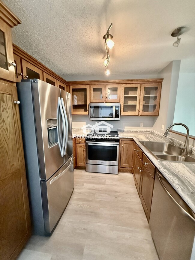 property at 7614 York Ave S
