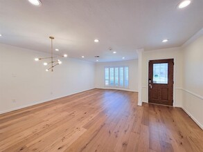 4915 Brian Haven Dr in Houston, TX - Building Photo - Building Photo